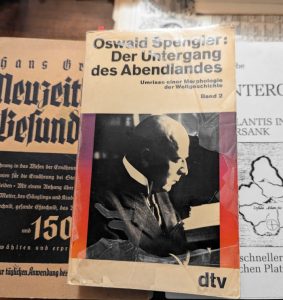 Buch-Cover Untergang des Abendlandes