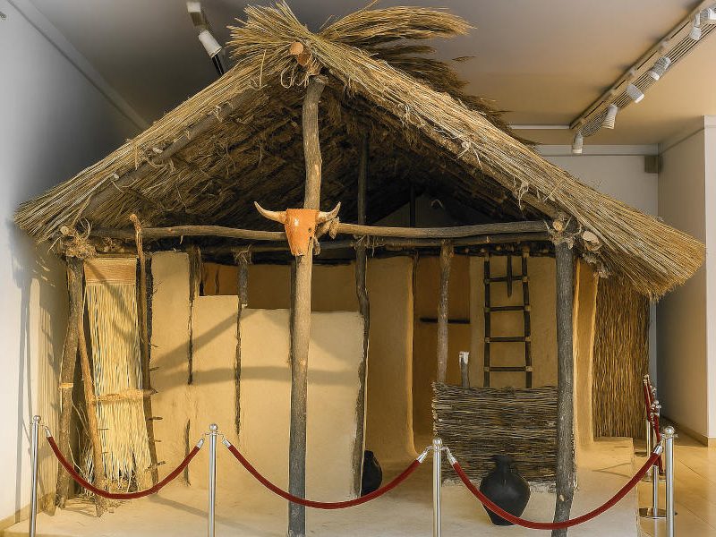 Wohnhaus, Hütte mit Strohedckung, Donau-Zivilisation