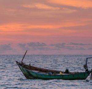 Fischerboot im Meer
