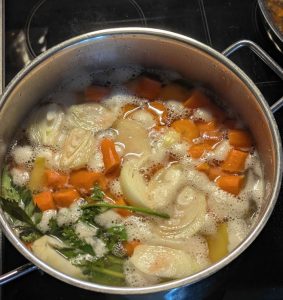 Kartoffelsuppe kocht