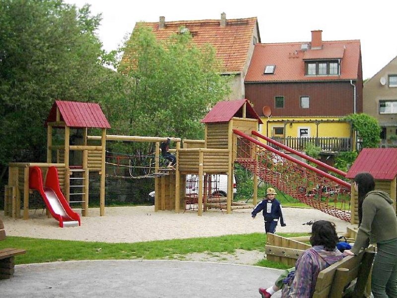öeffentlicher Spielplatz