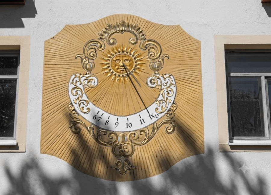 Sonnenuhr